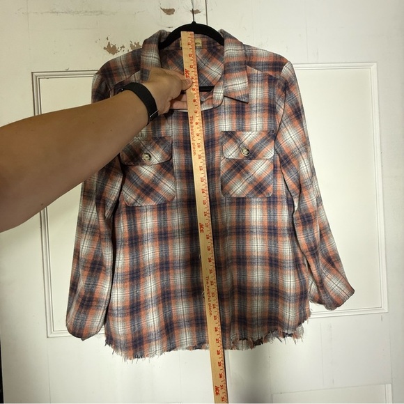 Democracy Plaid Button Up Flannel Shirt Orange Raw Hem Size Small Pockets - Picture 3 of 8